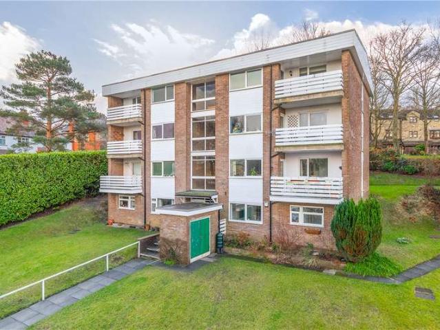 Flat for sale in Ilkley, West Yorkshire