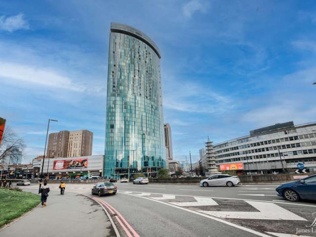 Flat for sale in Jewellery Quarter, West Midlands