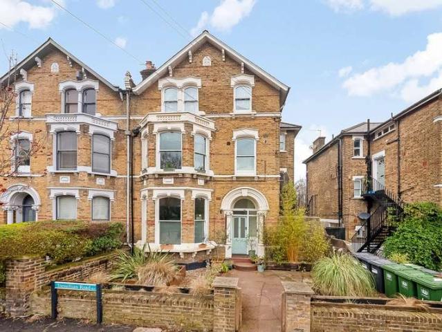 Flat for sale in London Borough of Lewisham, Brockley