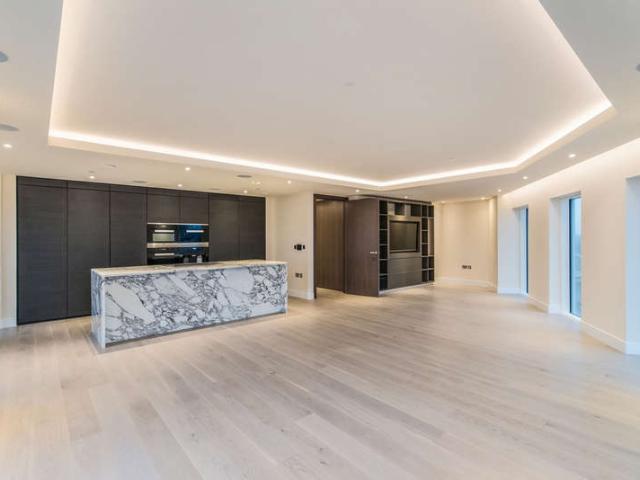 Flat for sale in Fulham, Fulham