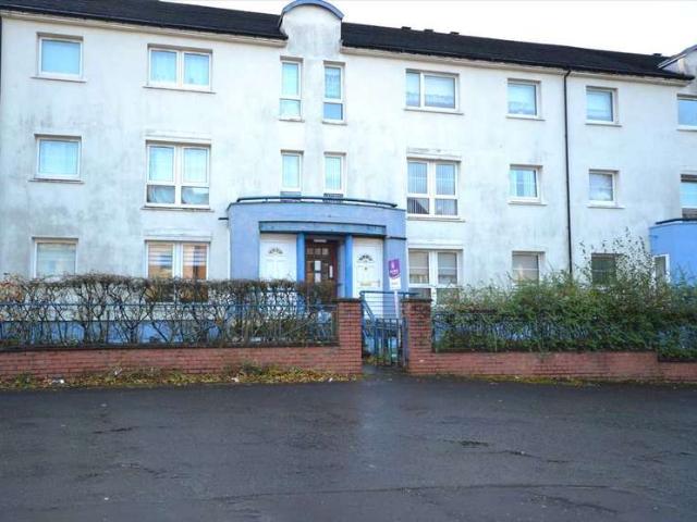 Flat for sale in Simshill, Glasgow