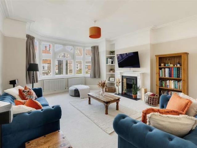 Flat for sale in Feckenham, City Of Bristol