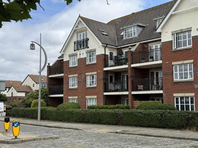Flat for sale in Old Portsmouth, City Of Portsmouth