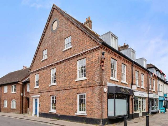 Flat for sale in Chichester, Littlecote