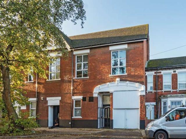 Flat for sale in Harpur, Bedford