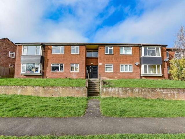 Flat for sale in School House, Gloucestershire