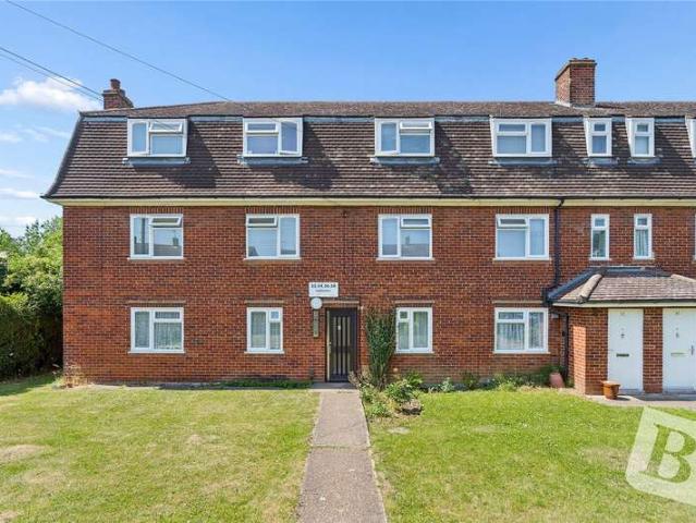 Flat for sale in Ongar, Epping