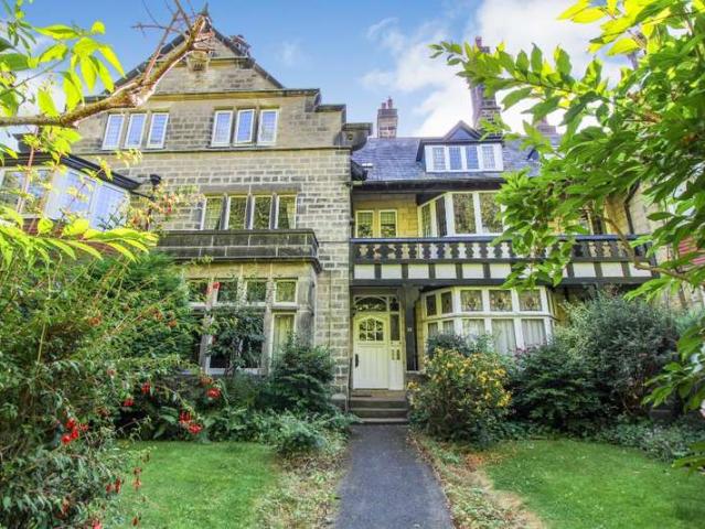 Flat for sale in Low Harrogate, Harrogate