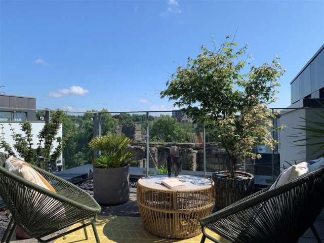Flat for sale in Wapping Wharf, Feckenham