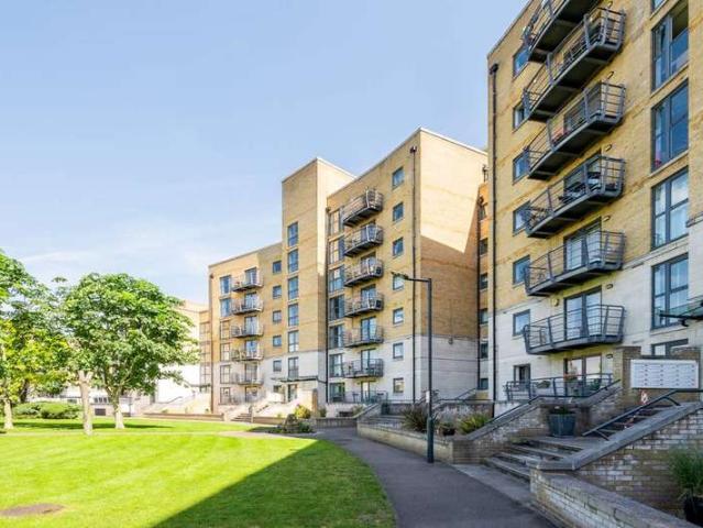 Flat for sale in Deptford, Greenwich Town Centre Flat for sale in Deptford, Greenwich Town Centre