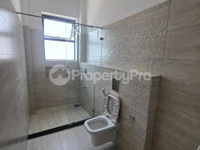 Apartment for sale in Mombasa Road, Mombasa