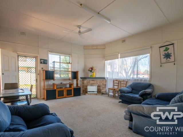 Apartment for rent in Baldersleigh, New South Wales