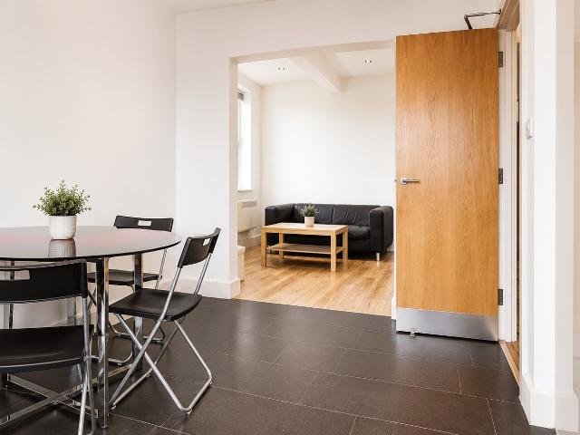 Apartment for rent in Dollis Hill, Greater London