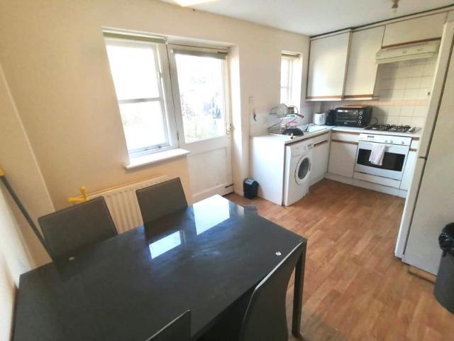 Apartment for rent in South Bermondsey, Greater London
