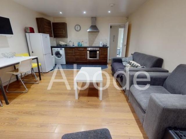 Apartment for rent in Hyde Park, West Yorkshire