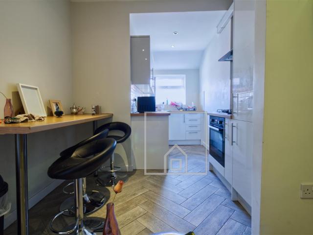 Apartment for rent in Hyde Park, West Yorkshire