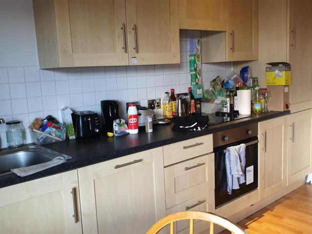 Apartment for rent in Woodhouse, West Yorkshire