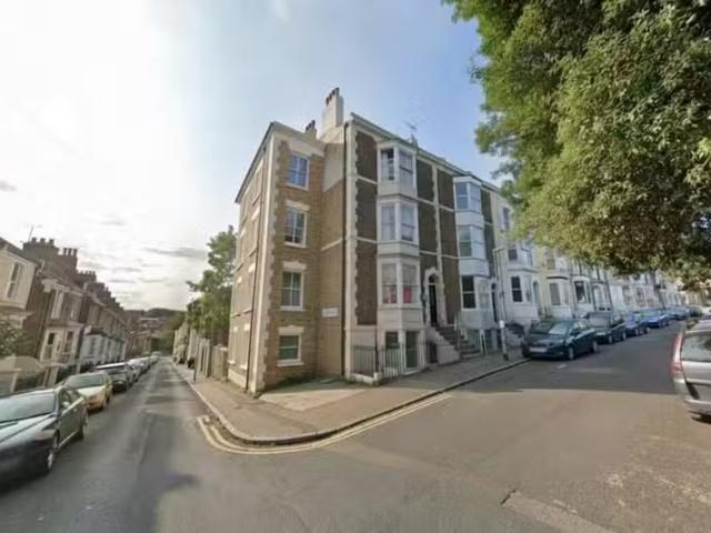House for rent in East Cliff, Acol