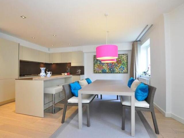 Flat for rent in Warrington