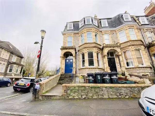 House for rent in Clifton Village, Feckenham