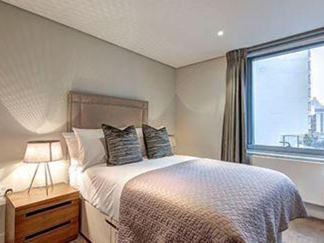 Flat for rent in Cat Hill