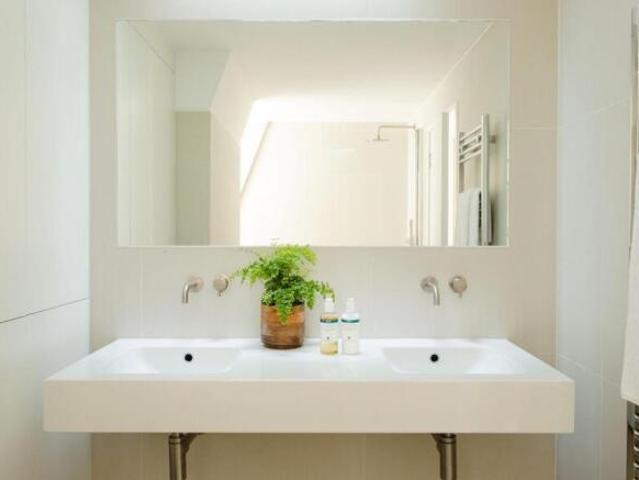 Flat for rent in South Lane, West Yorkshire