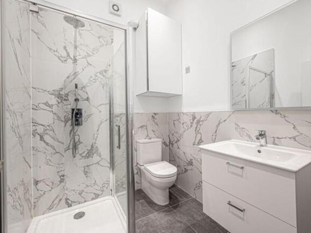 Flat for rent in South Hampstead, Greater London