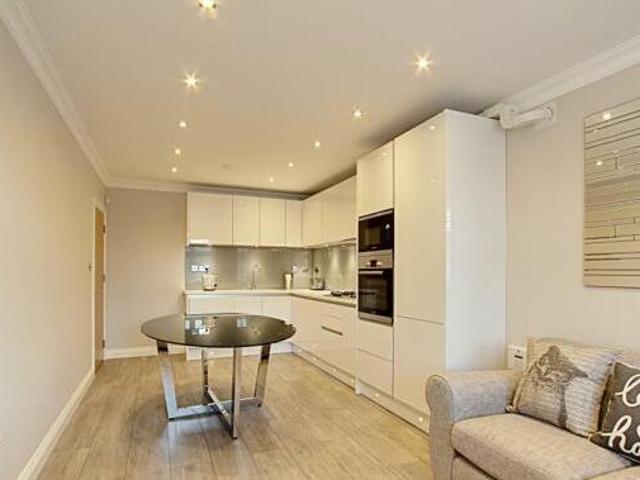 House for rent in Lyons, Greater London