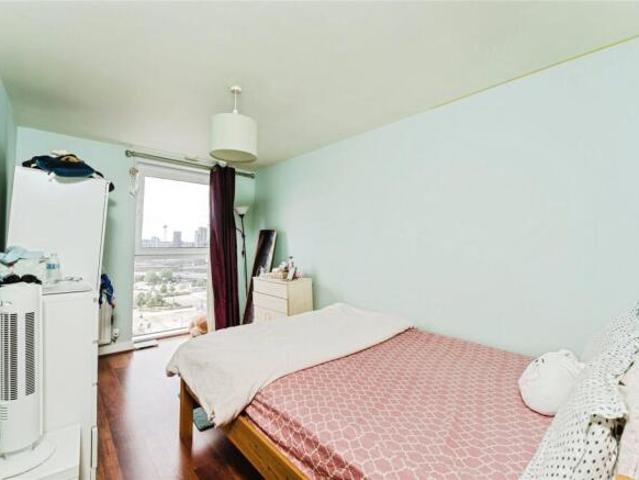 Flat for rent in Cat Hill