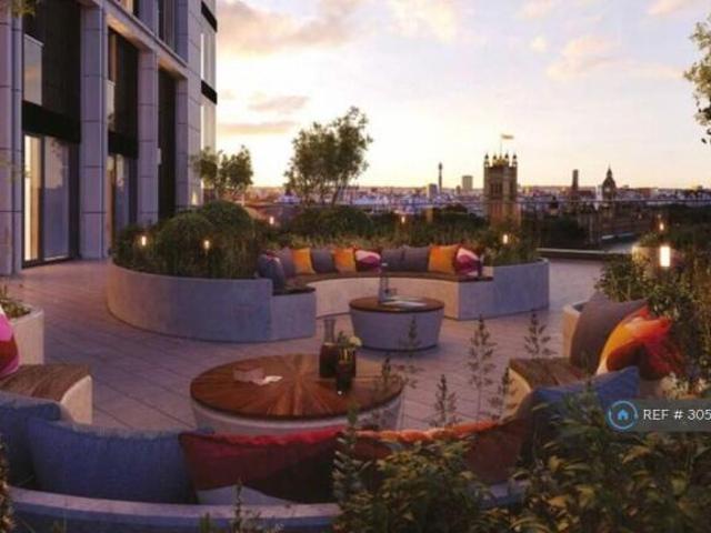 Flat for rent in Cat Hill, England