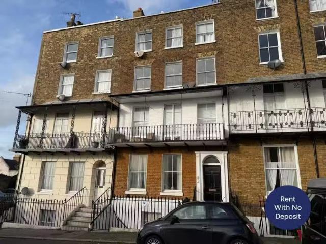 House for rent in East Cliff, Acol