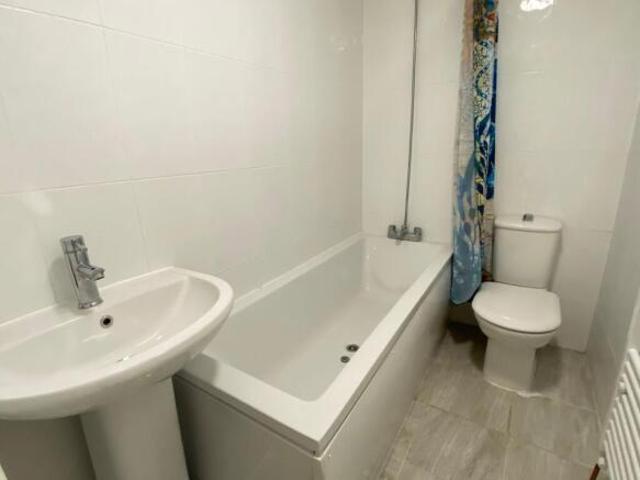 Flat for rent in Cat Hill, Isle Of Man