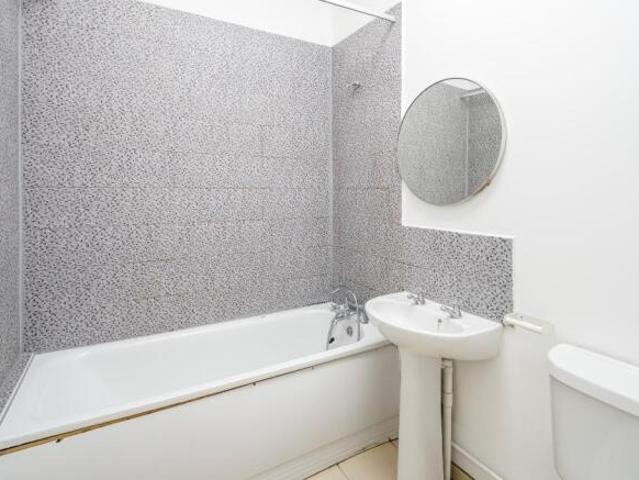 Flat for rent in Cat Hill