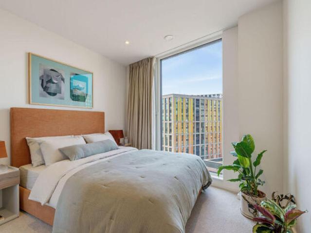 Flat for rent in Cat Hill
