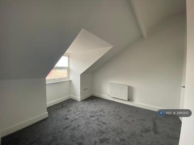 Flat for rent in Bentley, South Yorkshire