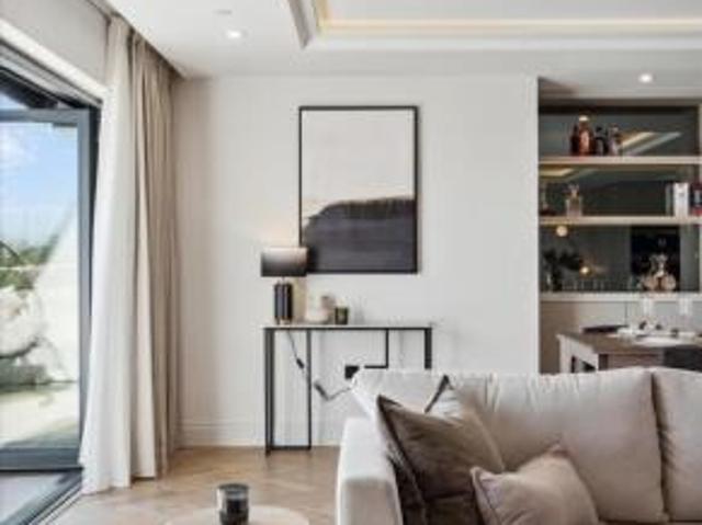 Flat for rent in Cat Hill