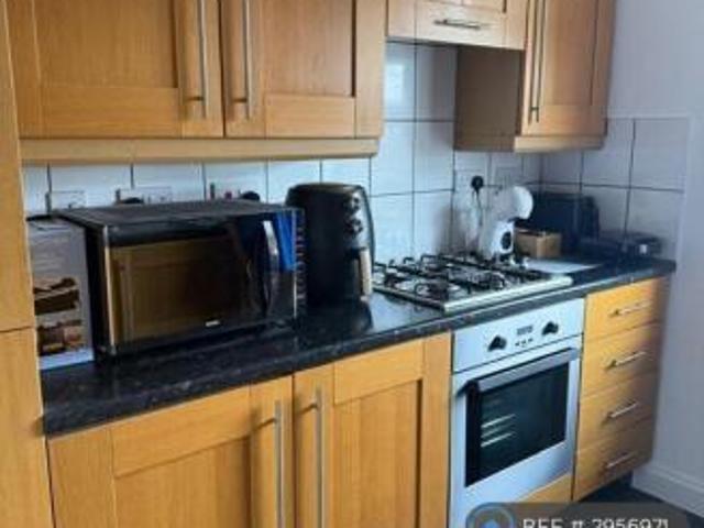 Flat for rent in Hampton Green, Cambridgeshire