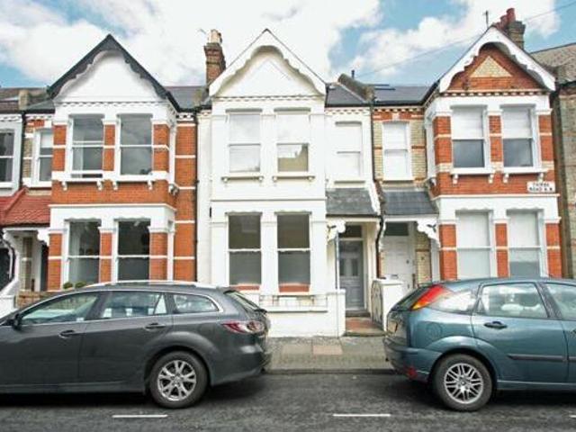 House for rent in Lyons, Greater London
