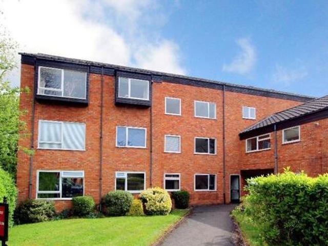 House for rent in Ashlyns Estate, Pouchen End