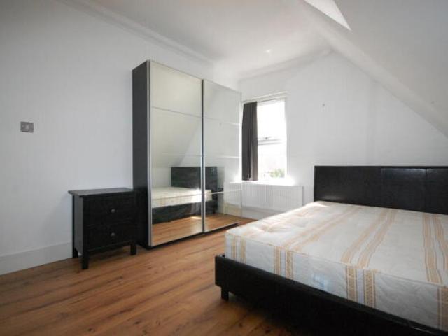 Flat for rent in Stamford Hill, Greater London