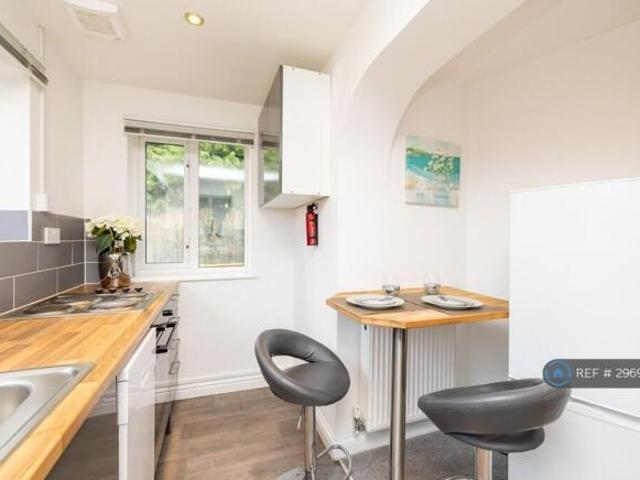 Flat for rent in Binley, West Midlands