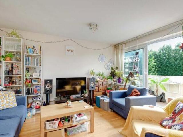 Flat for rent in Greater London