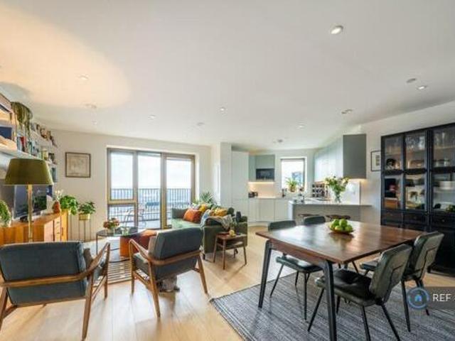 House for rent in Brentford End, Greater London