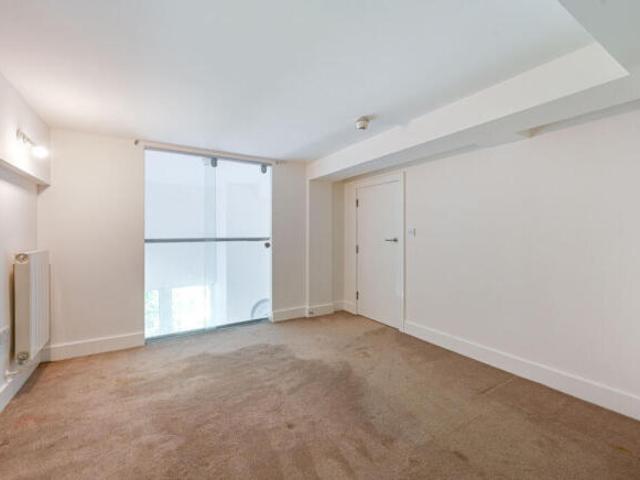 Flat for rent in Woolwich, Greater London