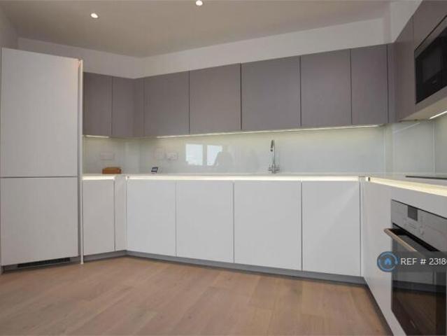Flat for rent in Cat Hill