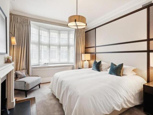 Flat for rent in Cat Hill