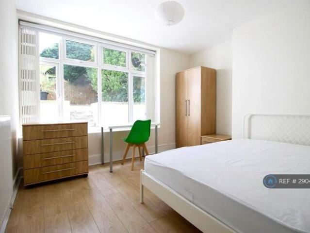Flat for rent in Camden Town, Greater London