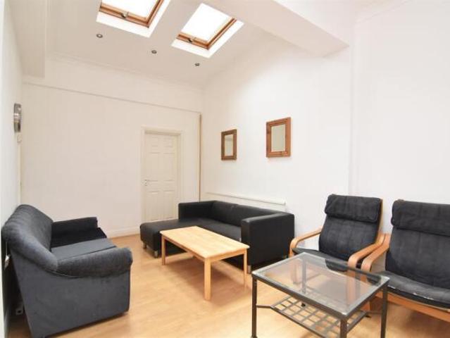 Flat for rent in Camden Town, Greater London