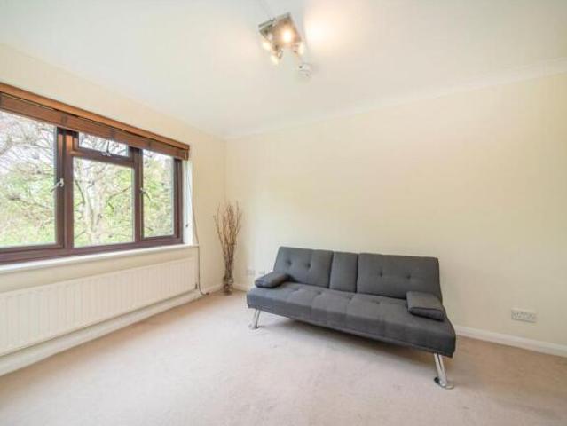 Flat for rent in Greater London