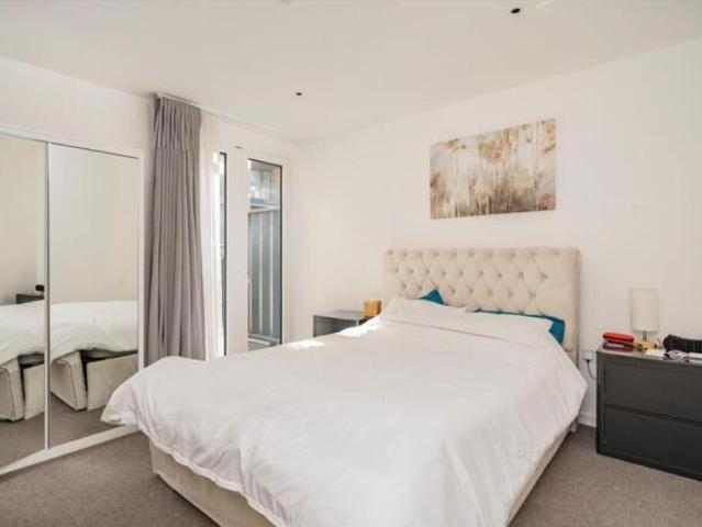 Flat for rent in St. George in the East, Greater London